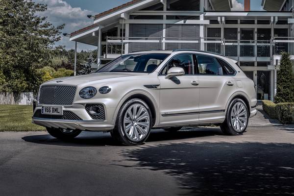 2023 Bentley Bentayga EWB Azure V8