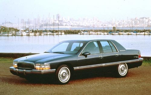 1994 Buick Roadmaster 4 Dr Limited Sedan