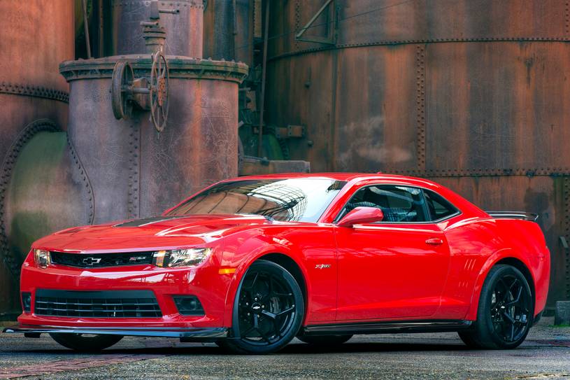 Chevrolet Camaro with VIN: 2G1FZ1EE9F9701055