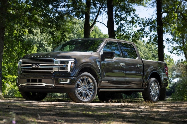 2024 Ford F-150 Platinum front 3/4