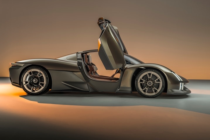 Porsche Mission X Concept profile