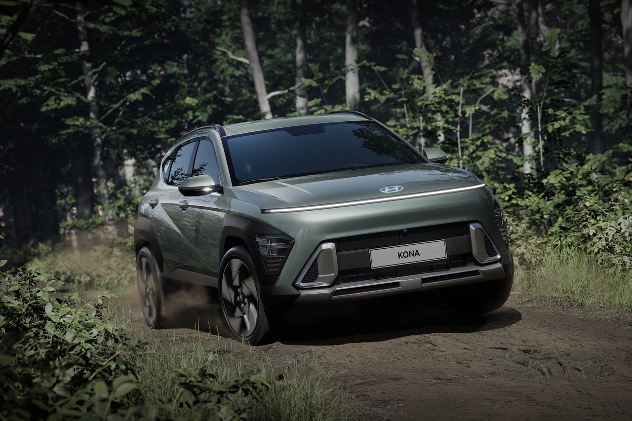 2024 Hyundai Kona front 3/4
