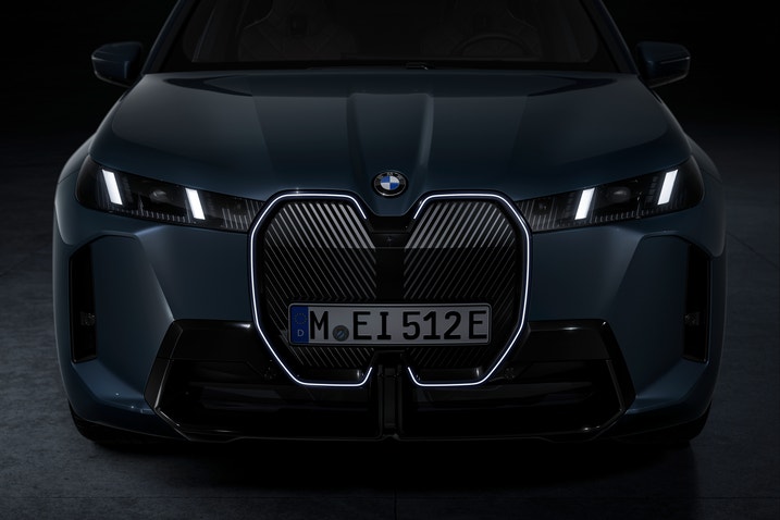 2026 BMW iX front end