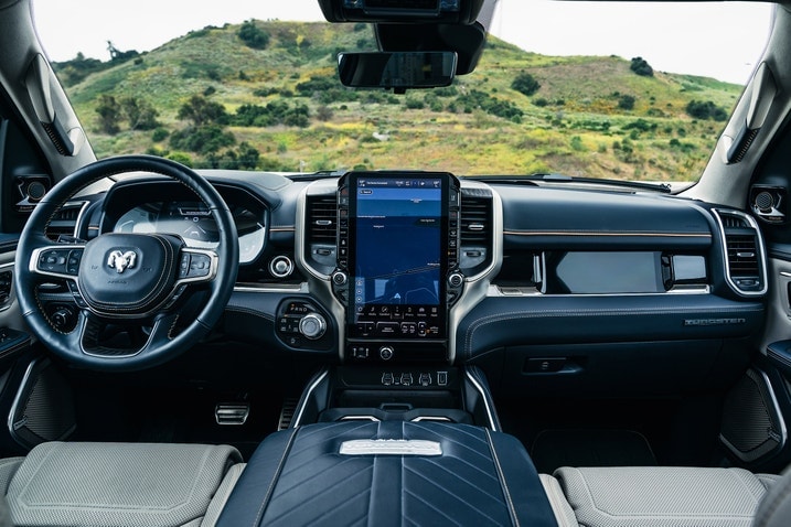 2025 Ram 1500 interior