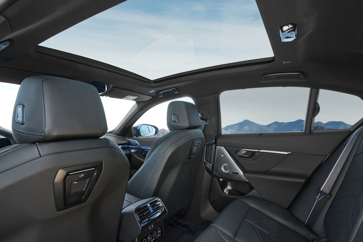 2024 BMW i5 backseats