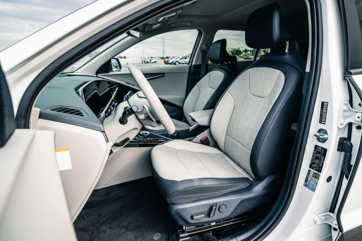 2023 Kia Niro EV interior