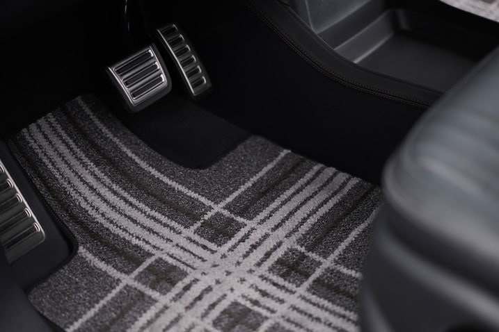 2024 Rivian R1S floor mat