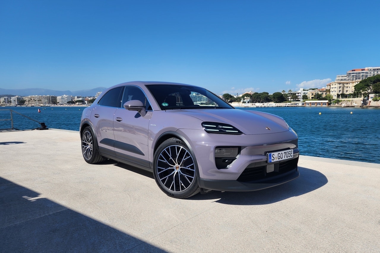 2024 Porsche Macan EV front 3/4