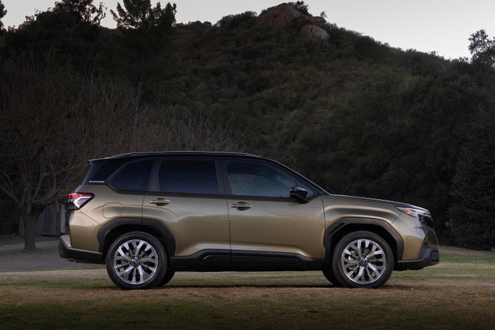 2025 Subaru Forester Hybrid profile
