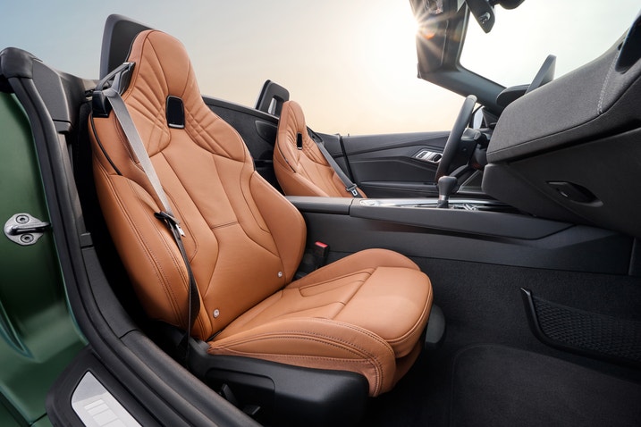 2025 BMW Z4 seats