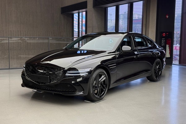 Genesis Prestige Black Models Are Coming to the U.S. Later This Year