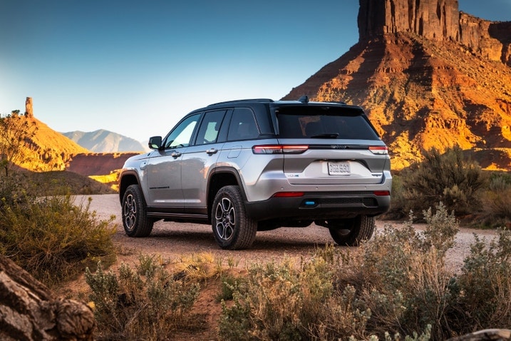 2023 Jeep Grand Cherokee 4xe Trailhawk silver rear