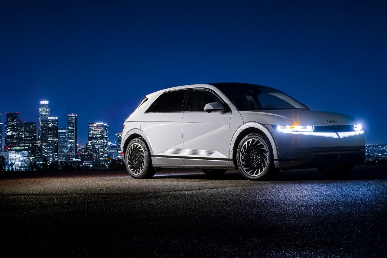 2023 Hyundai Ioniq 5: Edmunds Top Rated Electric SUV
