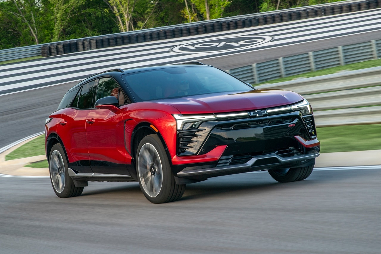 2025 Chevrolet Blazer EV SS front