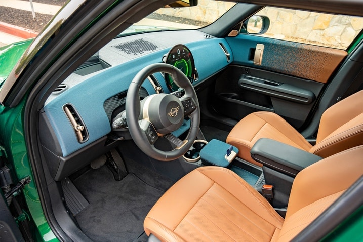 2025 Mini Countryman S All4 front interior