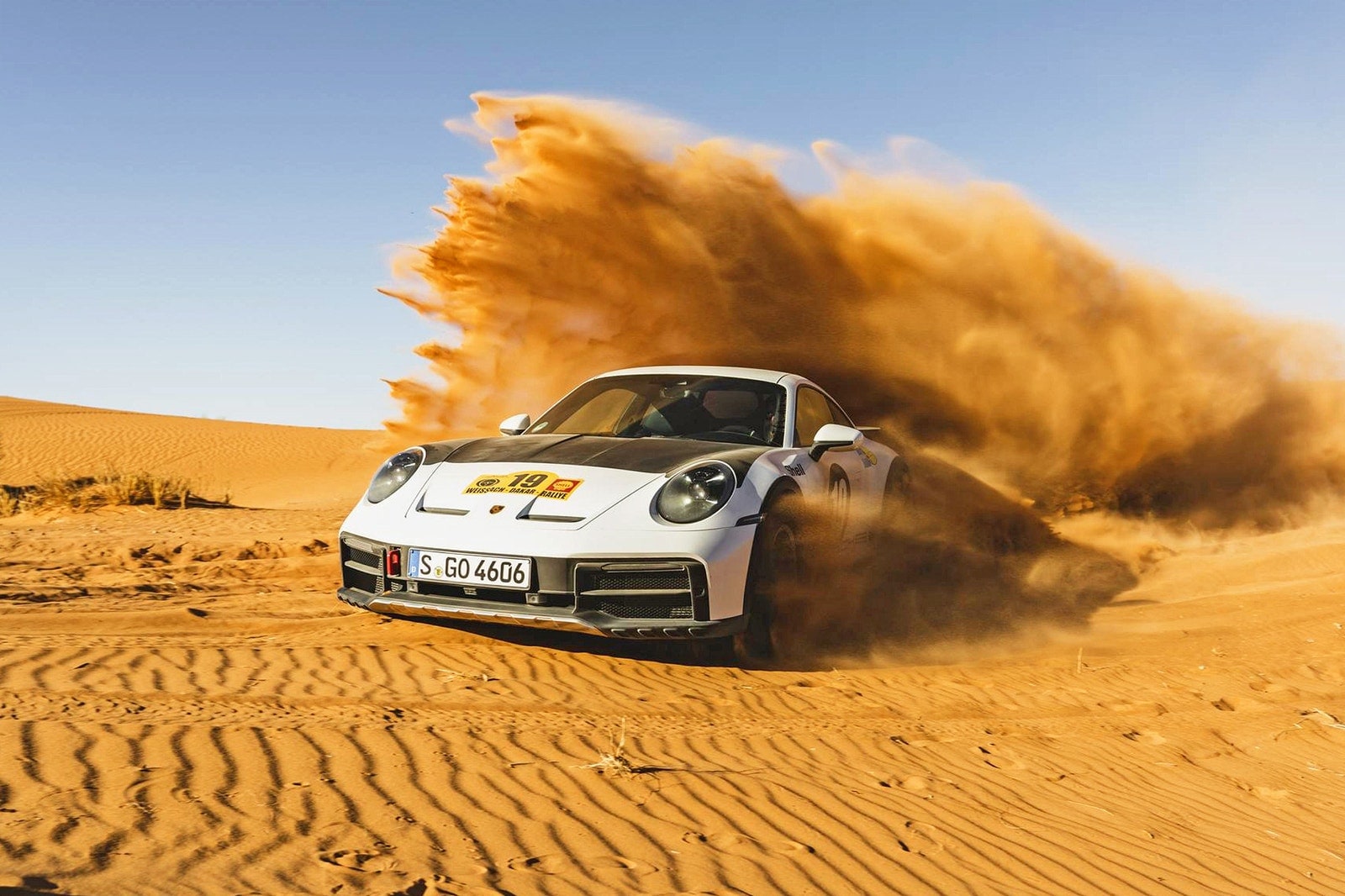 2023 Porsche 911 Dakar front view