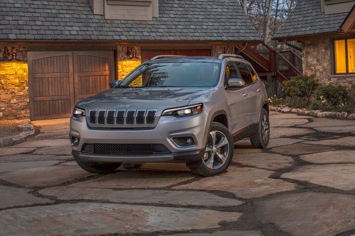 Jeep Cherokee Limited 4dr SUV Exterior Shown