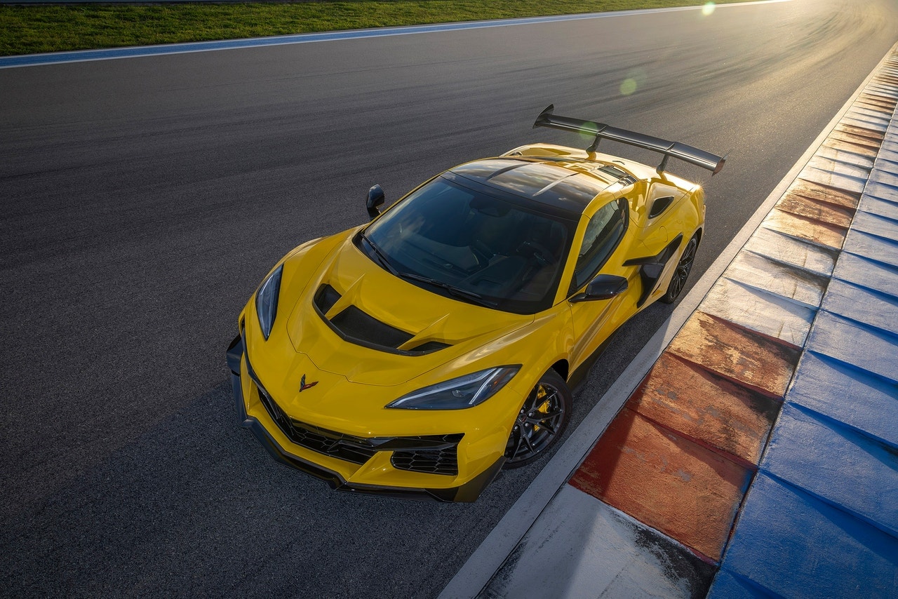 2025 Chevy Corvette ZR1 front 3/4