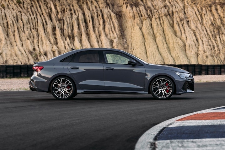 2025 Audi RS 3 profile