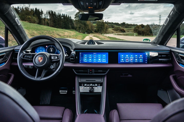 2025 Porsche Macan EV 4S Interior Full Dashboard