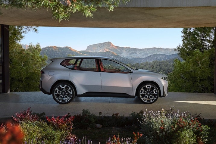 New BMW X3 Previewed by Vision Neue Klasse X Concept