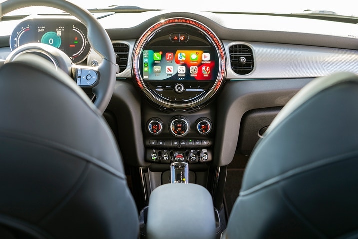 2023 Mini Cooper S Hardtop interior dashboard 