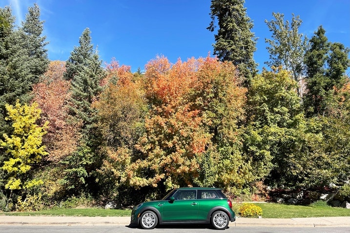 2023 Mini Cooper S Hardtop profile