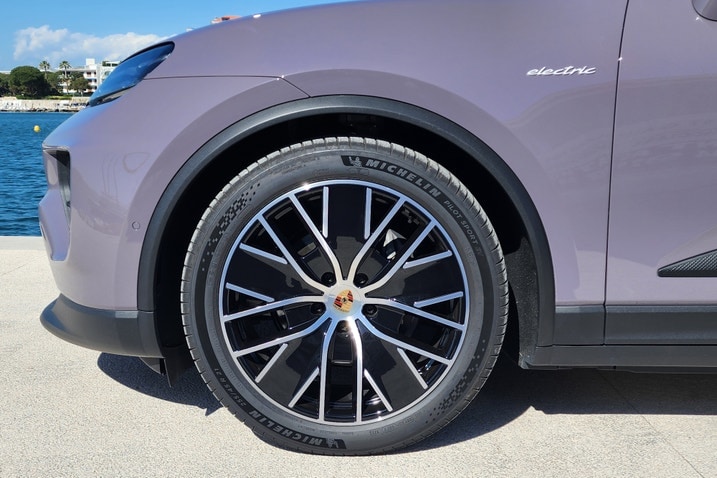 Porsche macan power wheels outlet