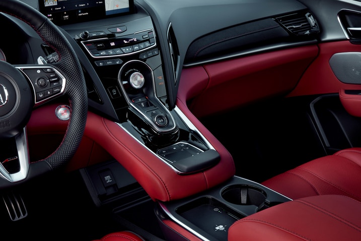 2025 Acura RDX center console
