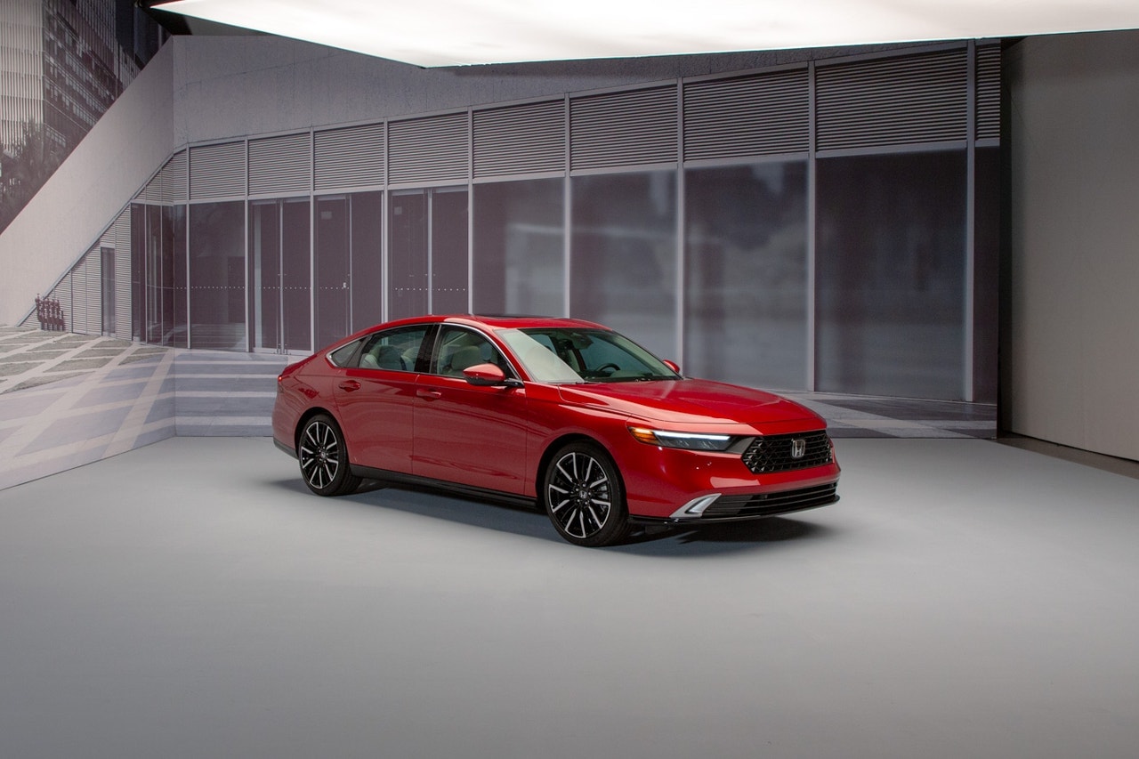 2023 Honda Accord front hero