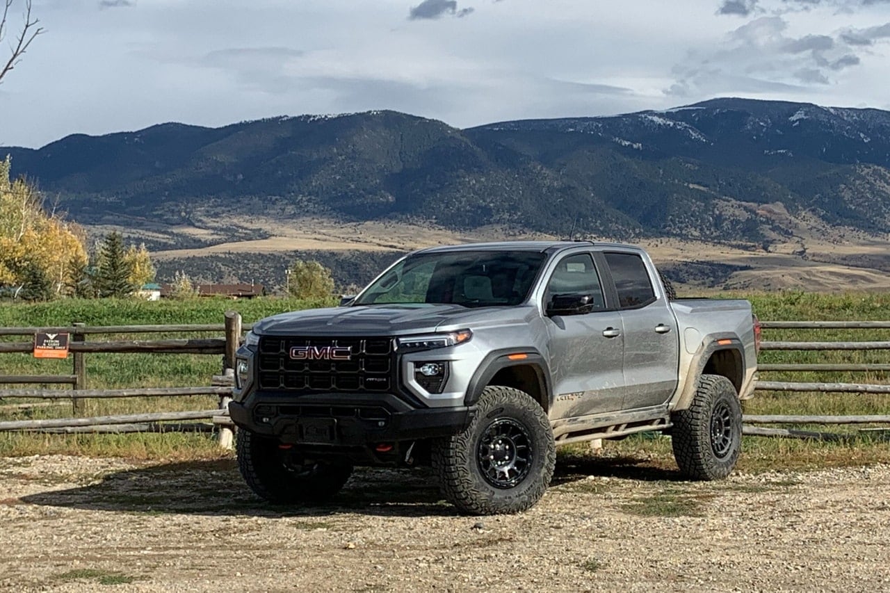 2024 GMC Canyon AT4X AEV front