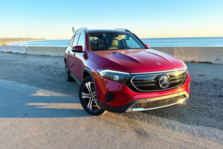 2022 Mercedes-Benz EQB front