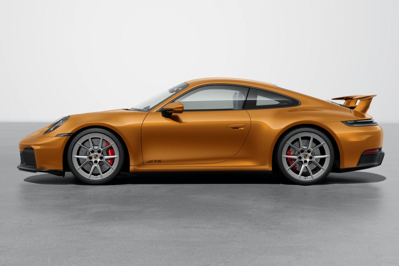 2025 Porsche 911 GTS Hybrid profile