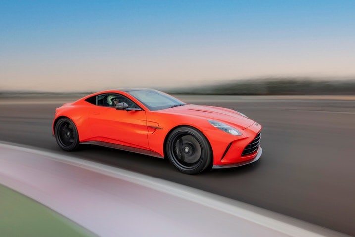 2025 Aston Martin Vantage