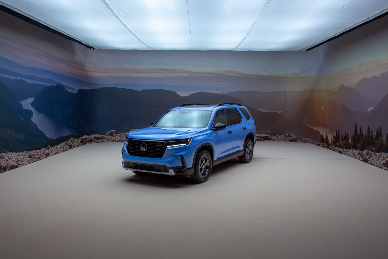 First Look Can the Redesigned 2023 Honda Pilot Challenge the Kia