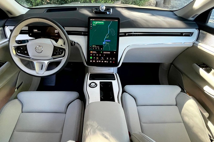 2025 volvo ex90 front interior
