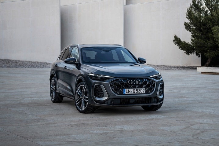 2025 Audi Q5 front 3/4