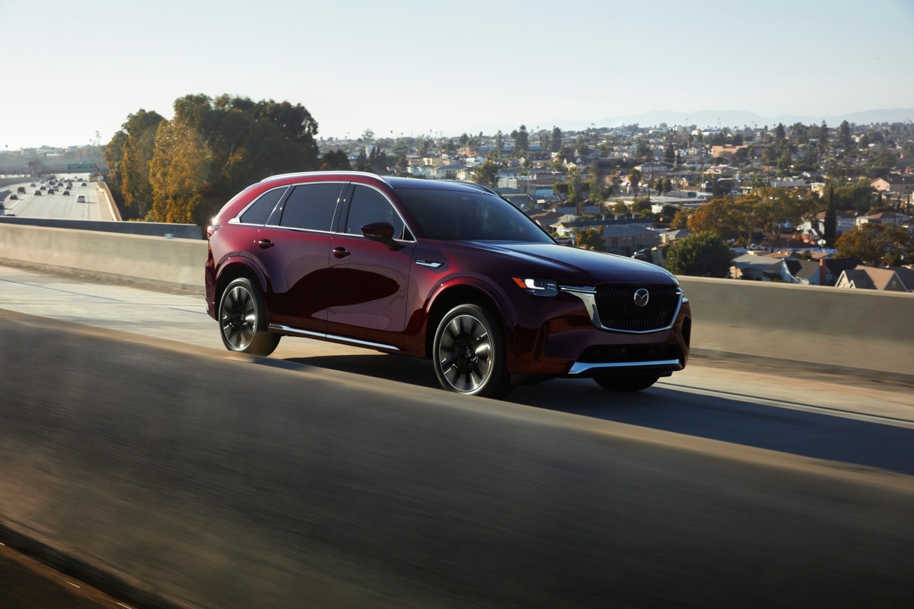 2024 Mazda CX-90 front