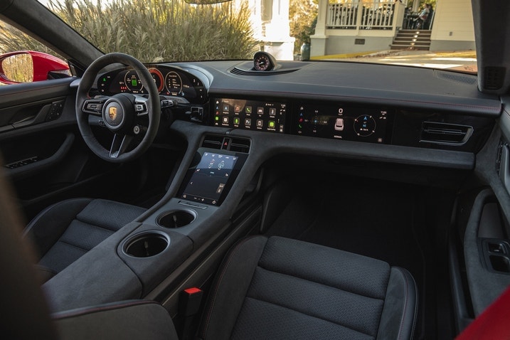 2025 Porsche Taycan GTS Sport Turismo interior