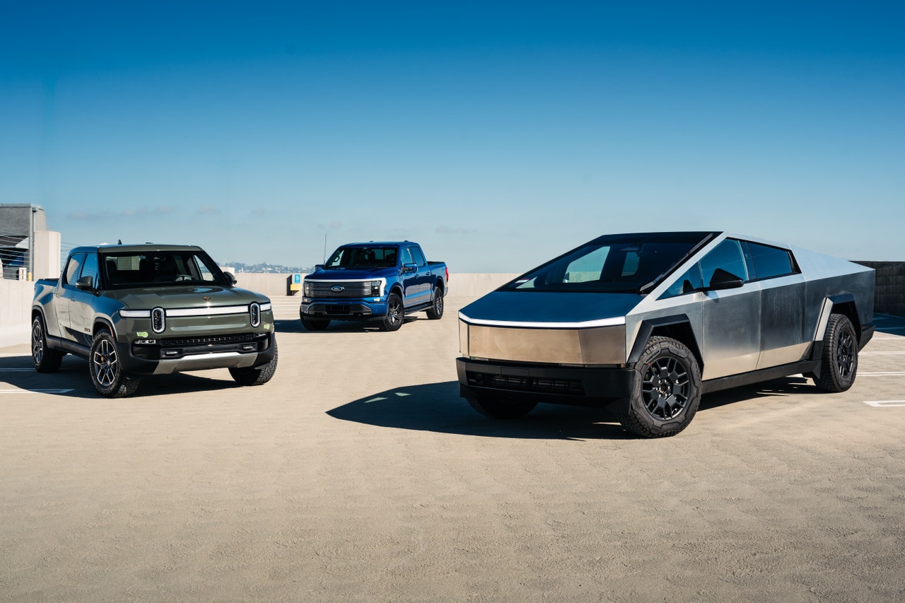 Tesla Cybertruck, Ford F-150 Lightning and Rivian R1T comparison test