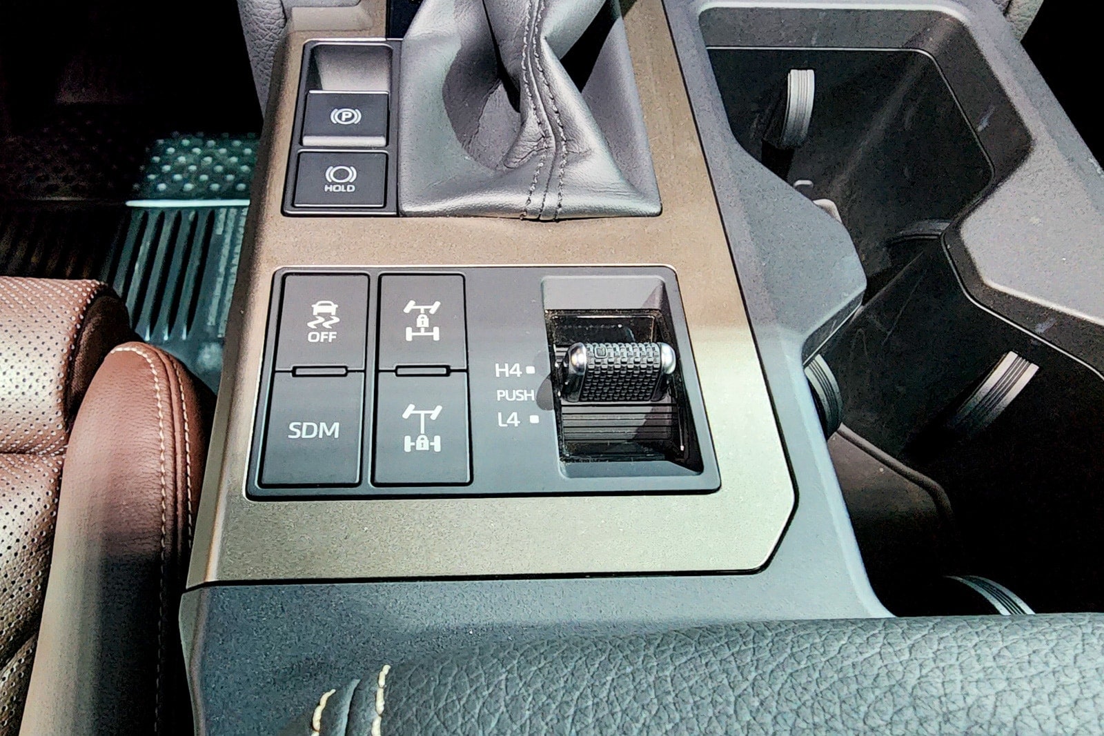 2024 Toyota Land Cruiser Interior Top 91 Images & 17 Videos