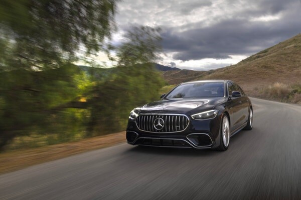 2024 Mercedes-AMG S 63 E Performance Is a Killer Q Ship