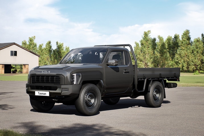 2025 Kia Tasman front 3/4