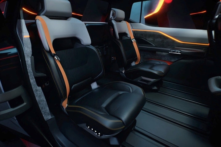 Ram 1500 Revolution BEV Konsep interior belakang