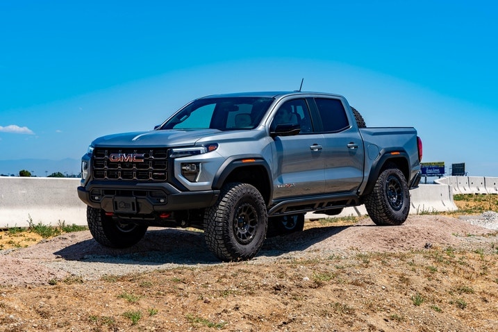 2024 GMC Canyon front 3/4