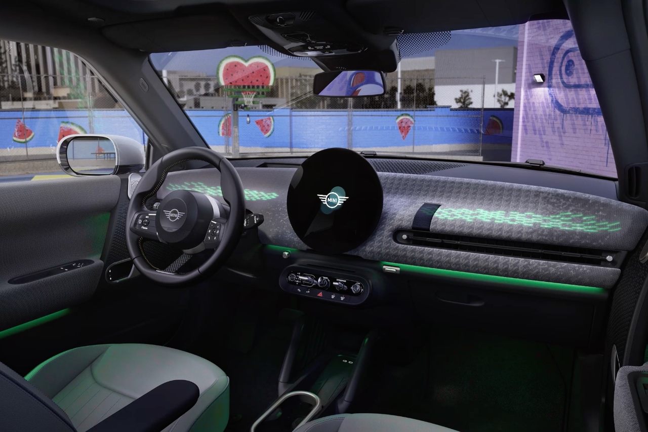 Next-generation Mini interior