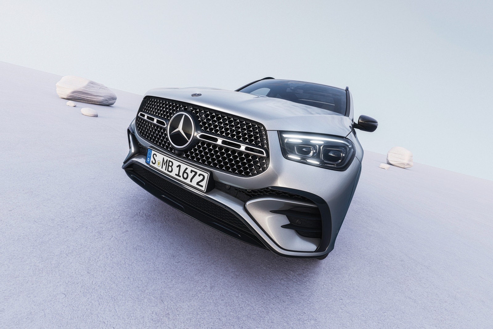 2024 Mercedes-Benz GLE front view