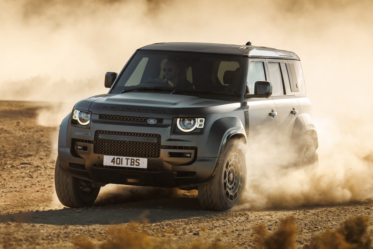 2025 Land Rover Defender Octa driving