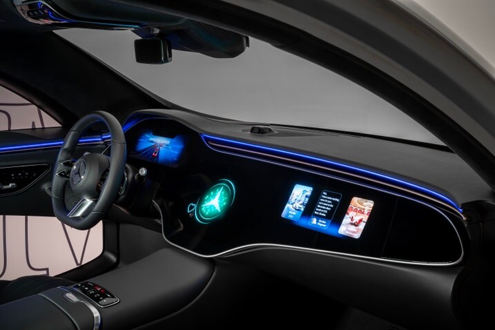 Mercedes-Benz Hyperscreen dashboard