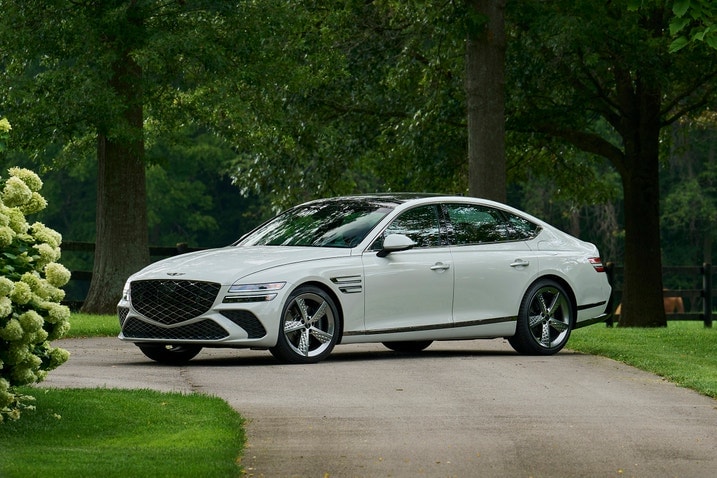 2025 Genesis G80 front 3/4